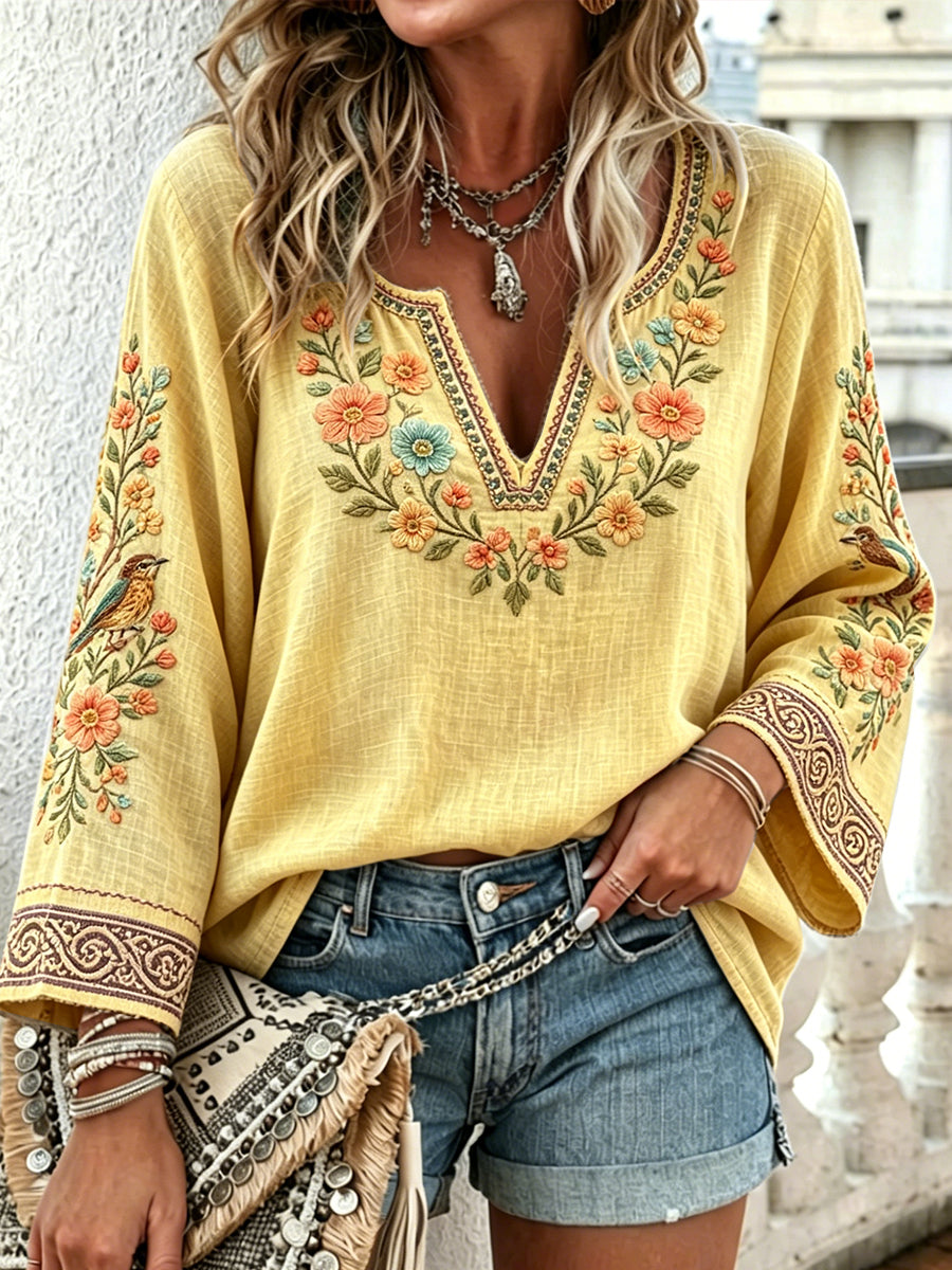 T-shirt décontracté pour femme, col en V, imprimé floral jaune et broderie d'oiseaux
